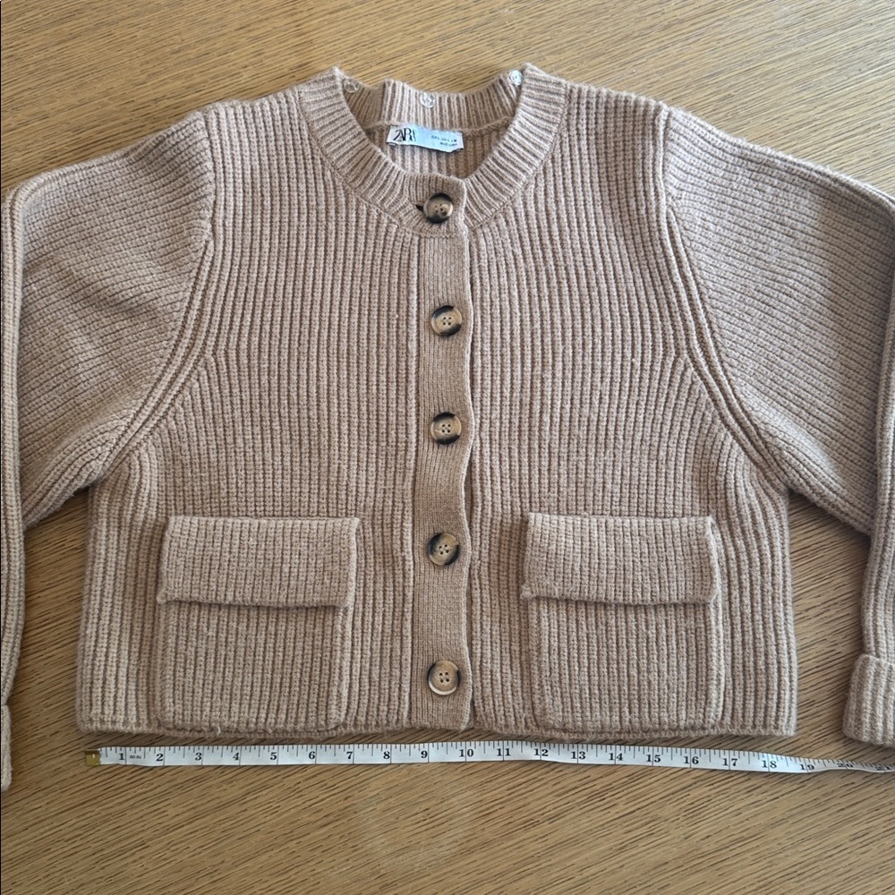 Zara Neutral Ribbed Button-Front Cardigan in Light Beige - Picture 3 of 6